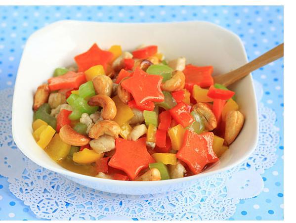 家常美食新宠，香脆腰果鸡丁，营养满分！